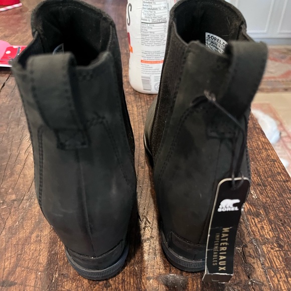 Sorel Joan if Artic Ankle bootie - Picture 3 of 5